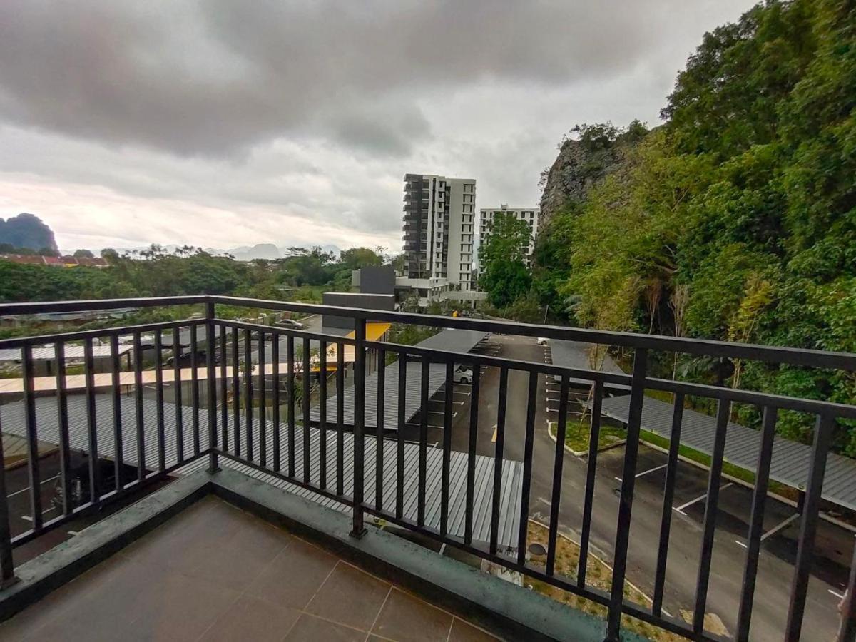 Ipoh Cove Hillside By Ghs Apartment Exterior photo
